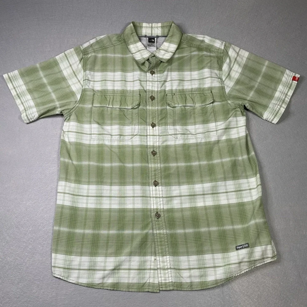 The North Face Shirt Men's Medium green Plaid Short Sleeve Button Up Collared